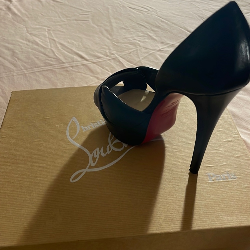 Black heels